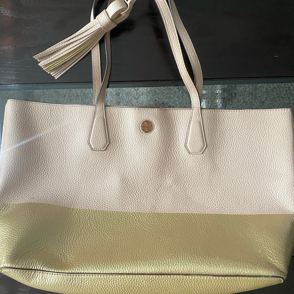 Tory Burch Tote (discoloration on bottom)
